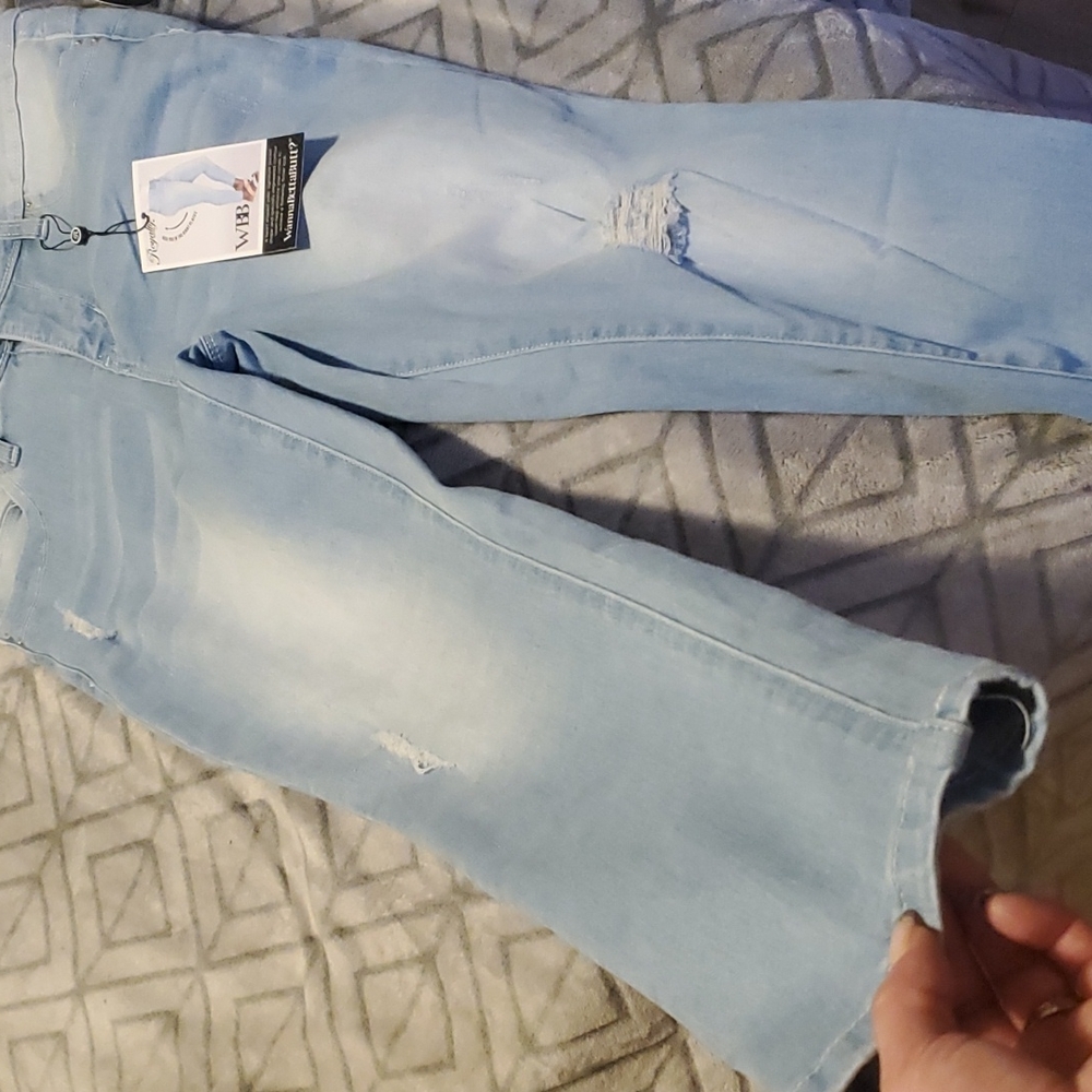 ROYALTY MID RISE JEANS - Picture 3 of 5